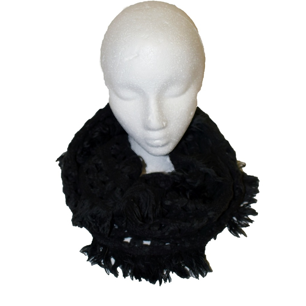 American Eagle Black Knit Infinity Scarf